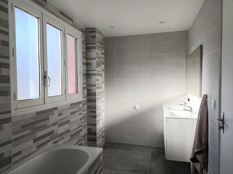 Maison - 90 m² - 3 pièces