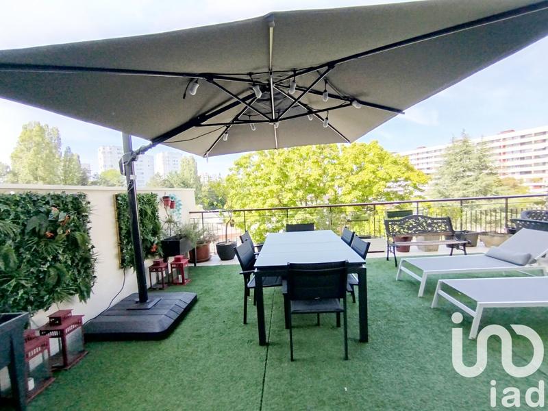 Appartement - 98 m² - 5 pièces