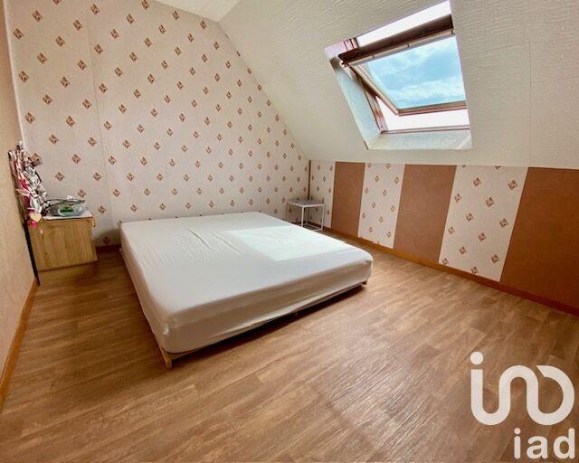 Maison - 96 m² - 6 pièces