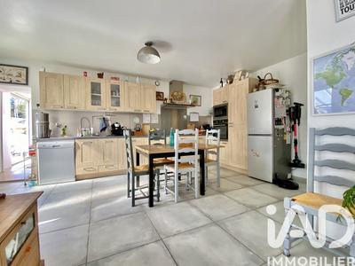 Maison - 190 m² - 6 pièces