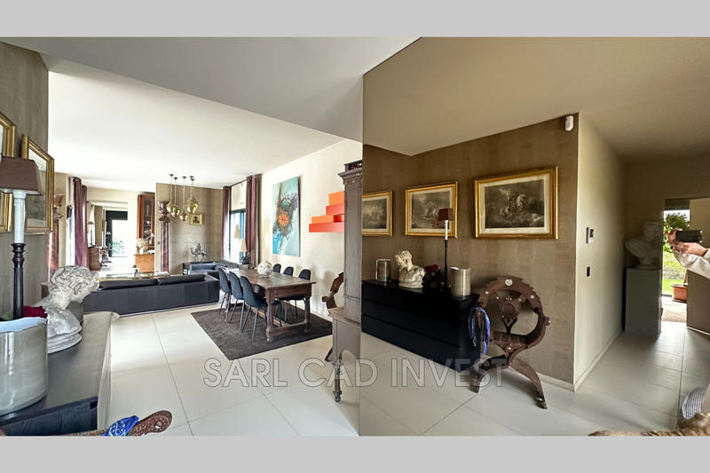 Maison contemporaine - 150 m² - 7 pièces