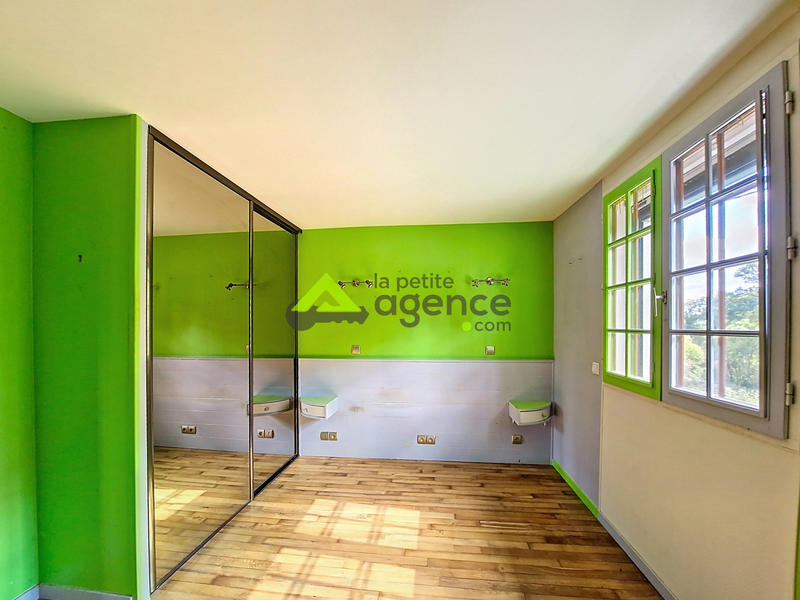 Maison - 170 m² - 7 pièces