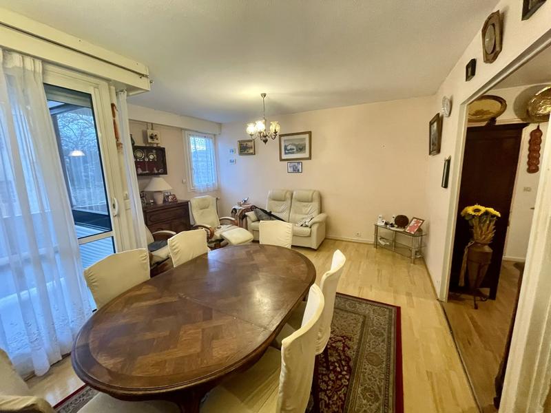 Appartement - 76 m² - 4 pièces