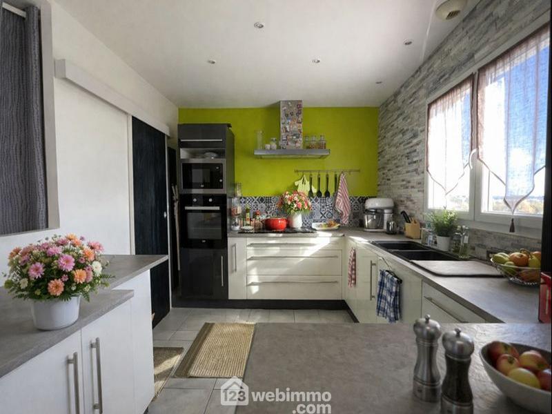 Maison - 108 m² - 5 pièces