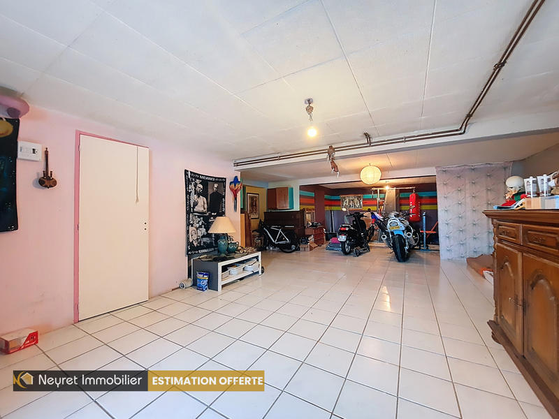 Maison - 160 m² - 7 pièces