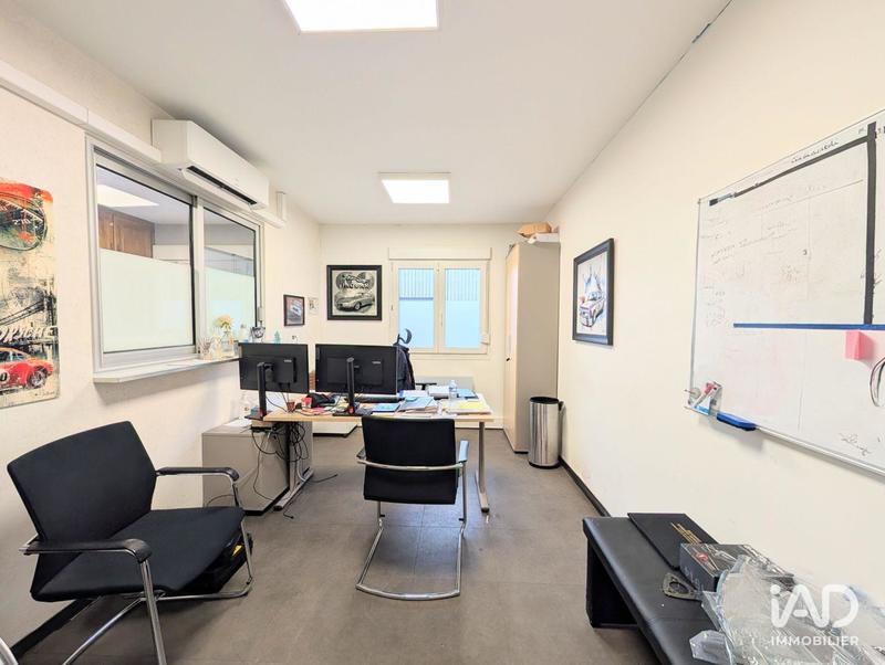 Bureau - 110 m²