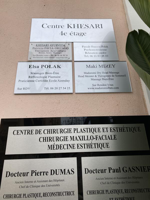 Japonais Dry Head Massage Madoromi