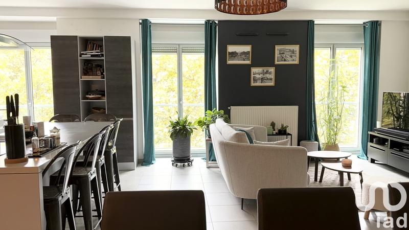 Appartement - 104 m² - 5 pièces