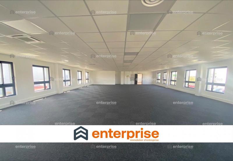 Bureau - 222 m²