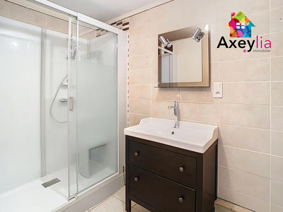 Appartement - 75 m² - 4 pièces