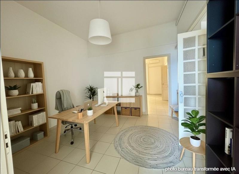 Appartement - 105 m² - 4 pièces