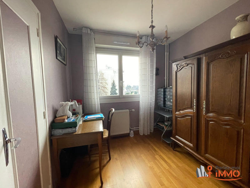 Appartement - 87 m² - 5 pièces