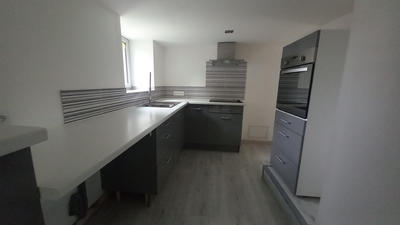 Maison - 85 m² - 6 pièces