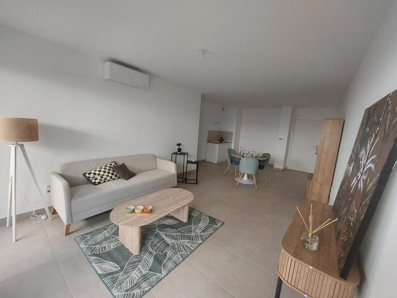 Appartement - 67 m² - 3 pièces