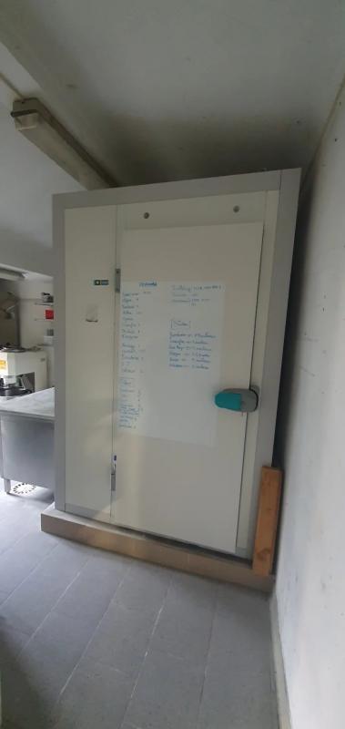 Appartement - 90 m² - 2 pièces