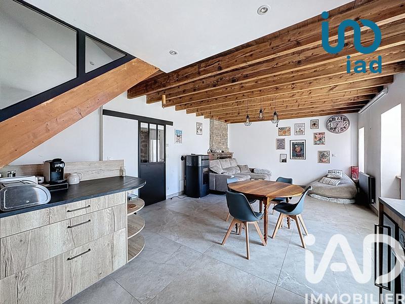 Maison de village - 200 m² - 9 pièces