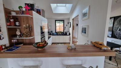 Maison - 140 m² - 5 pièces