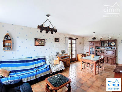 Maison - 103 m² - 5 pièces