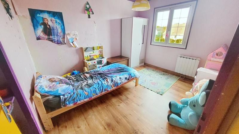 Maison - 93 m² - 5 pièces