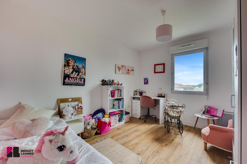 Appartement - 65 m² - 3 pièces