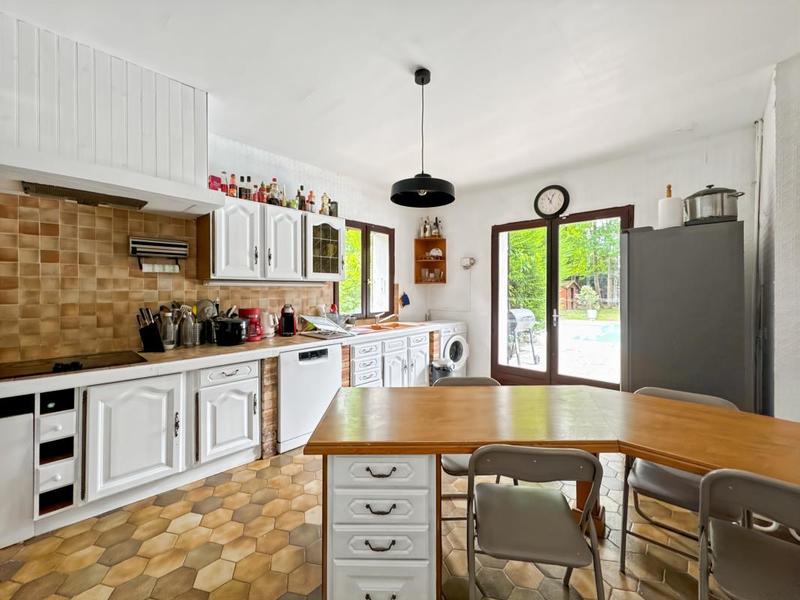 Maison en pierre - 300 m² - 10 pièces