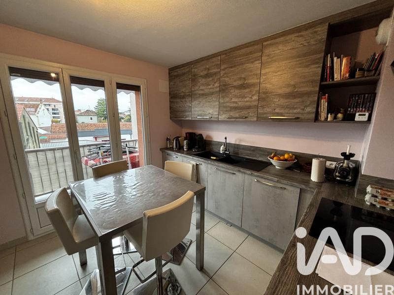 Appartement - 67 m² - 3 pièces