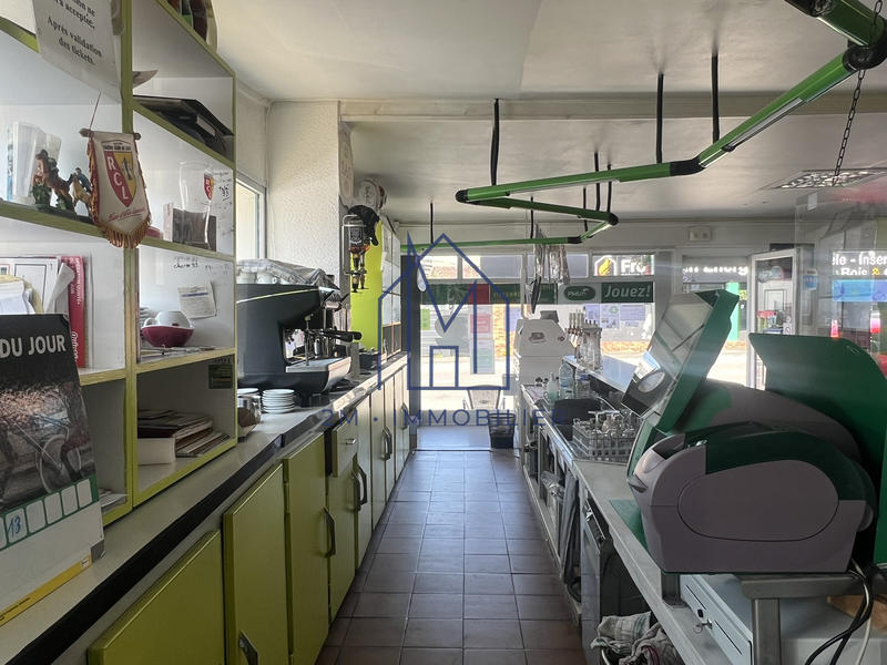 Immeuble - 240 m² - 7 pièces