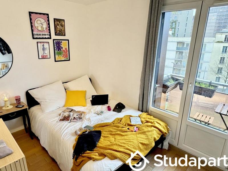 Chambre - 9 m² - 1 pièce