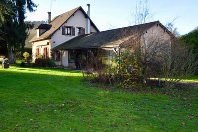 Maison - 193 m² - 6 pièces