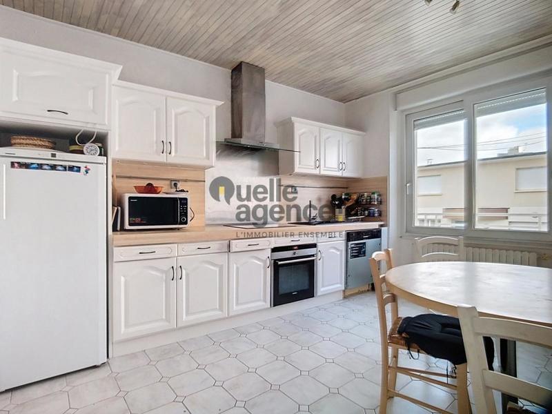 Maison - 192 m² - 8 pièces