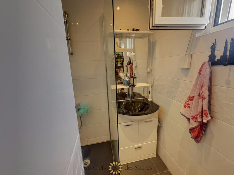 Maison - 81 m² - 5 pièces