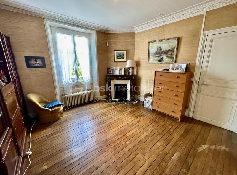 Maison en pierre - 154 m² - 7 pièces