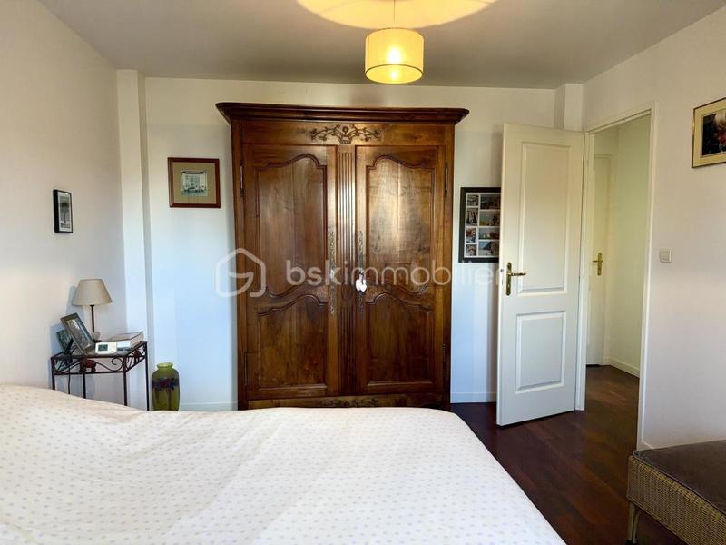 Maison traditionnelle - 105 m² - 5 pièces