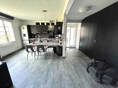 Maison - 89 m² - 4 pièces