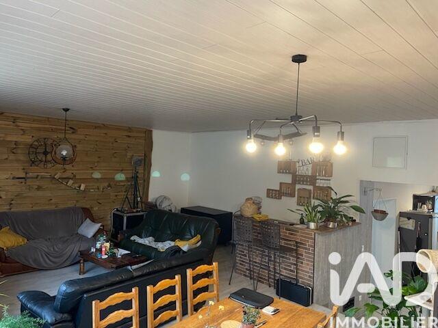 Maison - 147 m² - 5 pièces