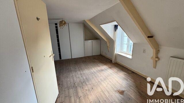 Maison - 136 m² - 6 pièces