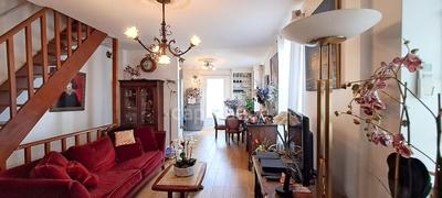 Maison - 104 m² - 4 pièces