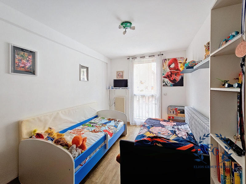 Appartement - 85 m² - 4 pièces