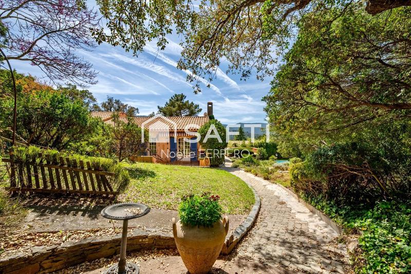 Maison - 170 m² - 6 pièces