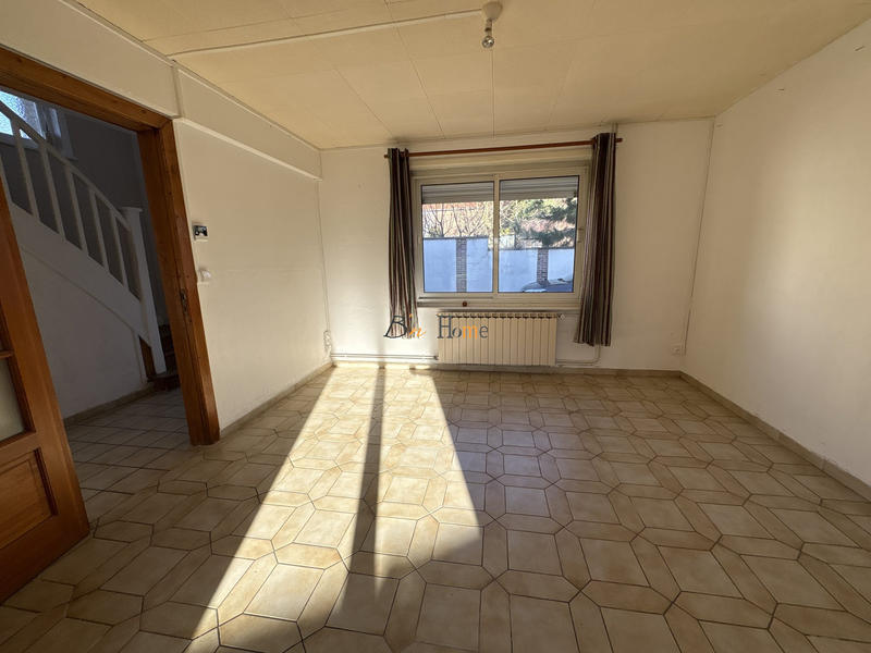 Maison - 100 m² - 3 pièces