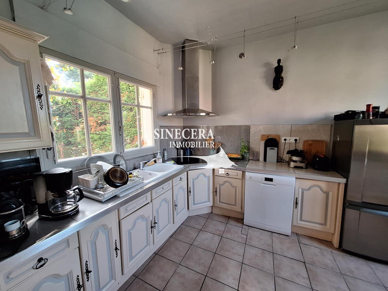 Maison - 170 m² - 7 pièces