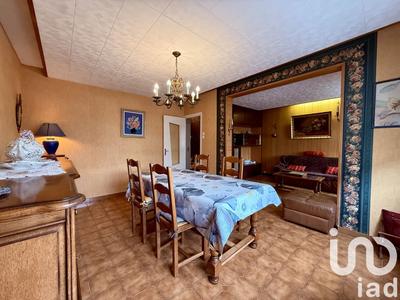 Maison - 81 m² - 5 pièces