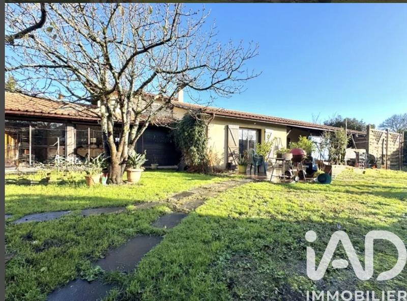 Maison - 190 m² - 9 pièces