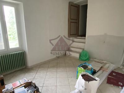 Maison - 201 m² - 9 pièces