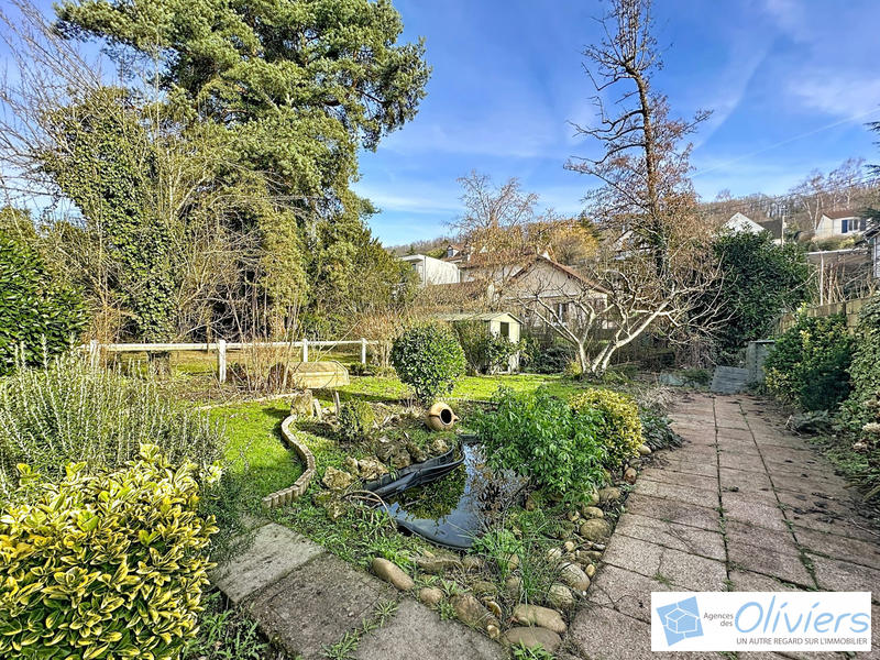 Maison traditionnelle - 140 m² - 7 pièces