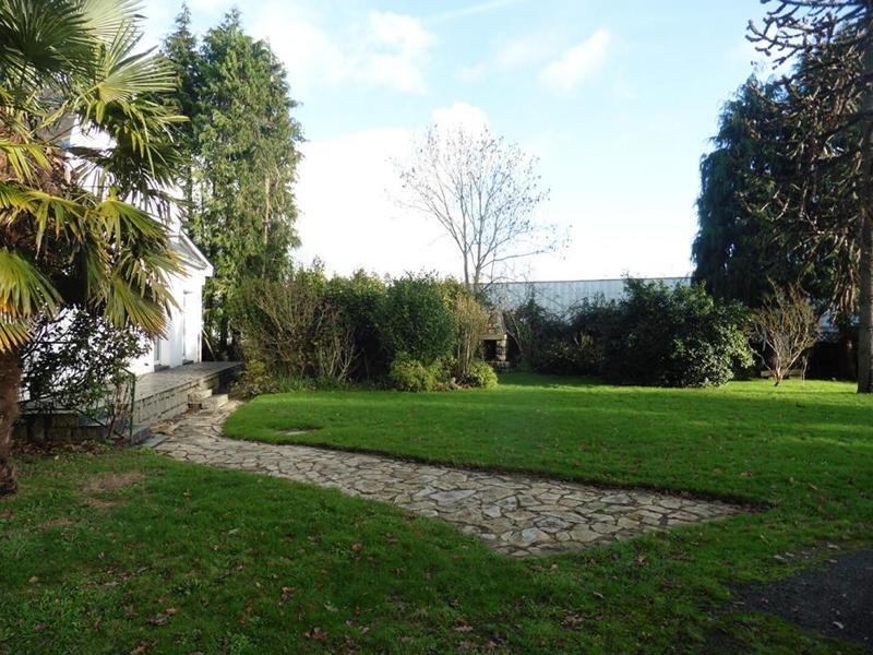 Maison - 165 m² - 9 pièces