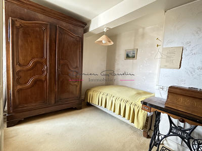 Maison - 102 m² - 5 pièces