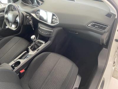 Peugeot 308 PureTech 110ch s&amp;S Bvm6 Style