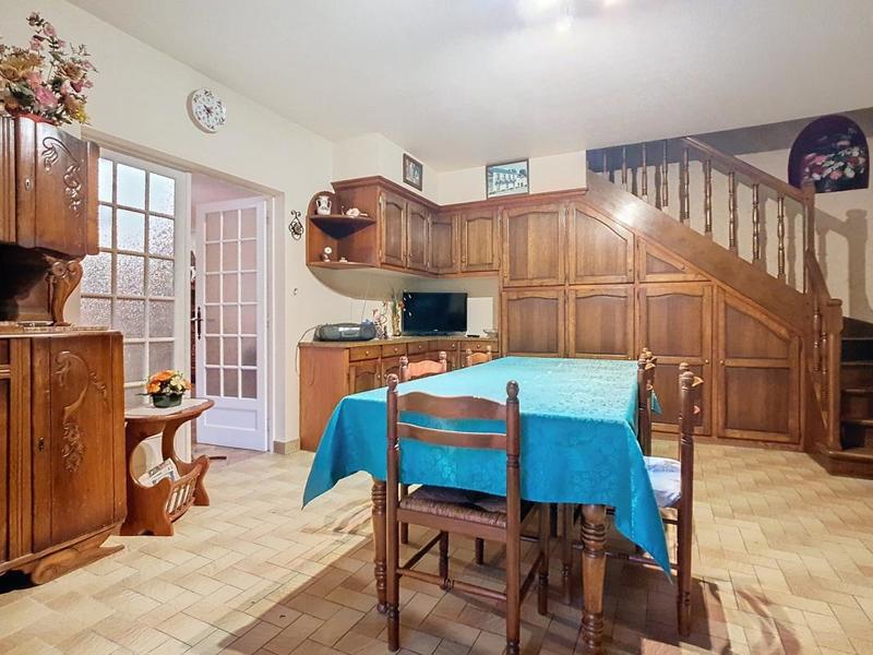 Maison - 142 m² - 6 pièces