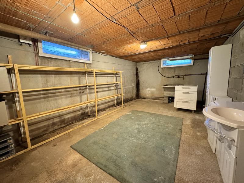 Maison - 170 m² - 10 pièces